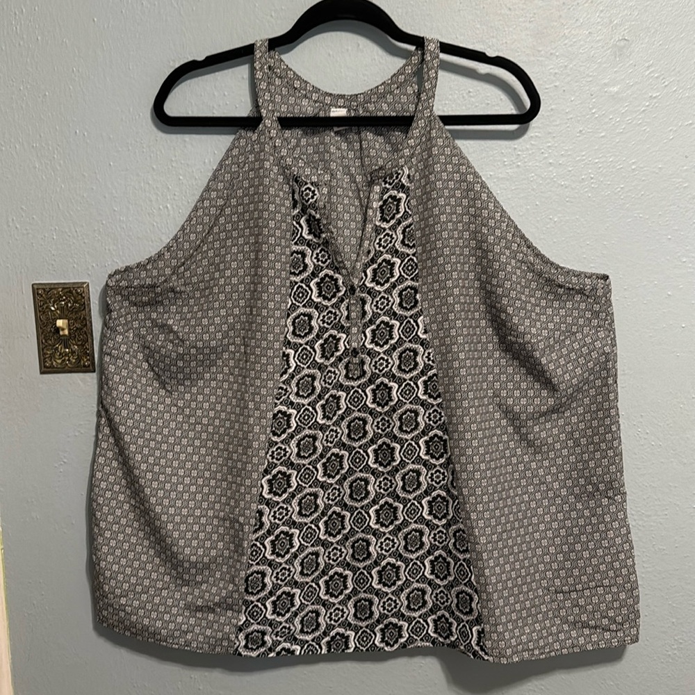 Old Navy XXL black & white tank blouse